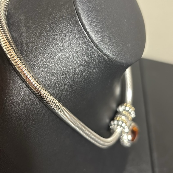 Silver Tone Magnetic Front Smoky Stone Brown Mesh Choker Necklace - Picture 5 of 11